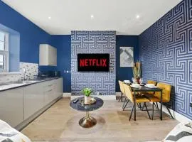 Platinum Grove Modern Flat
