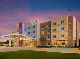 Fairfield Inn & Suites by Marriott Cut Off-Galliano, מלון נגיש בGalliano