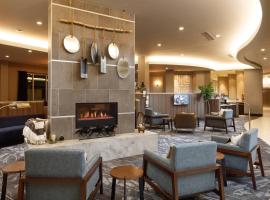 Fairfield Inn & Suites By Marriott Louisville Northeast, hotel in Louisville