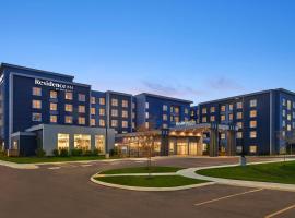 Residence Inn by Marriott Toronto Mississauga Southwest, hotel a prop de Erin Mills Twin Rinks, a Mississauga
