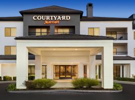 Courtyard by Marriott Roseville, hotell i Roseville