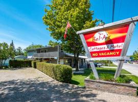 Bel Air Cottages and Motel, hotel with parking in Sauble Beach