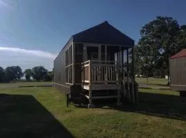 Lakefront Cabin - Texoma Breeze - 12