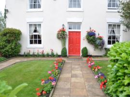 Holden House, guest house in Shardlow