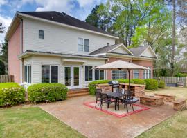 Comfortable Georgia Vacation Rental with Yard, hotel in Evans