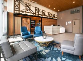 TownePlace Suites by Marriott New York Long Island City, hotel di Queens