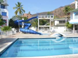 Tony la mansion rodadro, hotel u gradu Gaira