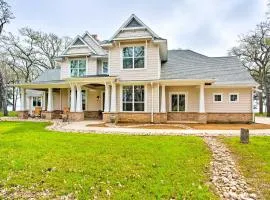 Waterfront Lake Tawakoni Home with Fire Pit!