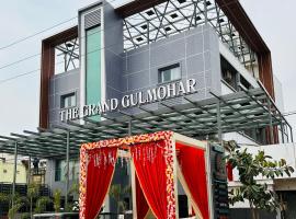 Hotel Grand Gulmohar，畢拉斯波的飯店