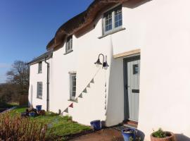 Cobb Cottage - HiddenDevon, vacation home in Winkleigh