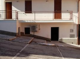 casa Trignano, hotel com estacionamento em Isola del Gran Sasso dʼItalia