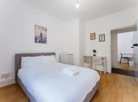 Mile end Double rooms 86a
