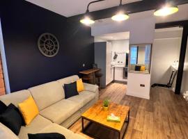 Stunning Liverpool City Center Apartment, hotel near Liverpool John Moores University, Liverpool