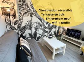 L'ENSOLEILLÉ - Classé 2 étoiles - Nay centre - Appartement, holiday rental in Nay