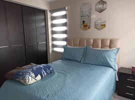 Lujoso Apartamento Frente al Estadio Bellavista, hotel v destinaci Ambato