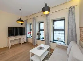 Deluxe river view apartment by Polo Apartment