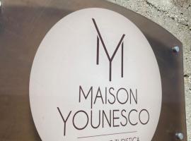 Maison Younesco - Villa indipendente exclusive, hotel cu parcare din Castagnole Lanze