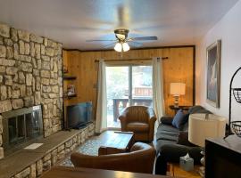 Telemark #4 Townhouse On The River, hotel i Red River