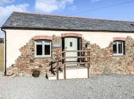 Nuthatch Barn, holiday home in Pancrasweek