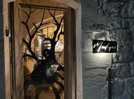 Art Stay Modique, hotel v destinaci Nadur