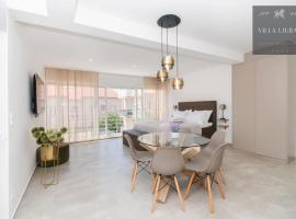 VILLA LJUBAS, hotel a Srima