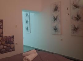 EVIS ROOMS – hotel w mieście Moírai