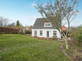 2 Bedroom Gorgeous Home In Samsø