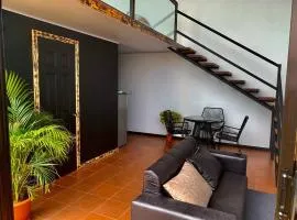 Villa Aura