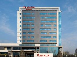 Ramada by Wyndham Erbil Gulan Street, hotel in Erbil