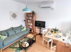 EMILY BEACH-CITY Apartment, hotel in Montgat