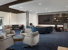 Courtyard By Marriott Little Rock North