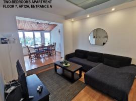 Black and White Apartments, holiday rental in Bucharest