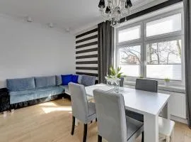 Glamour przestronny apartament obok Monte Cassino by Grand Apartments