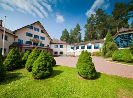 Hotel Perła Bieszczadów Geovita, hotel in Czarna