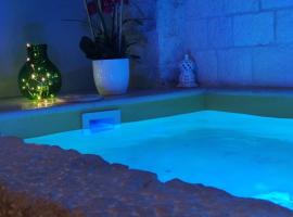A casòdd' - Luxury Suite, hotel in Ceglie Messapica