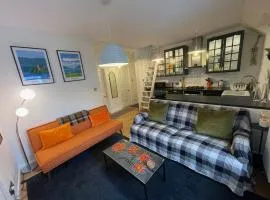 Glen Ness Apartment