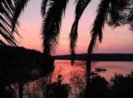 Nora, a big terrace by the sea