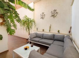 Barcelona Sunny Terrace, habitación en casa particular en L'Hospitalet de Llobregat