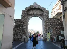C’est la vie TAORMINA