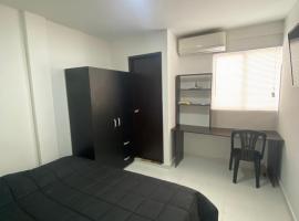 Cómodo apto 202 muy cerca a CC Unicentro Cúcuta, hotell sihtkohas Cúcuta