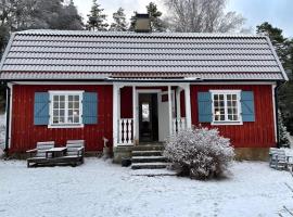 Holiday home JÄRNA II, vikendica u gradu 'Järna'