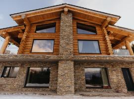 CABANA CEITREI - MOUNTAIN VIEW GIUMALAU, chalet de monta&ntilde;a en Cozăneşti