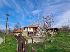 Casa Lambuh, guest house in Lambukh