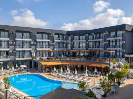 Clover Magic Park Side Hotel, ξενοδοχείο στο Σιντέ