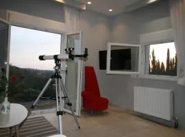 Luxury Apartment, Tranquility, Sea Views, Breeze