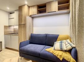 Apartment Chavière-12 by Interhome: Les Menuires şehrinde bir daire