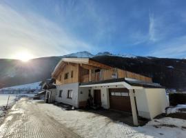 Apartment Freiheit-La by Interhome, Hotel in Schnann