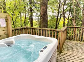 Tiny House-Hot Tub-St Clears-Pembrokeshire-Tenby, tiny house in Carmarthen