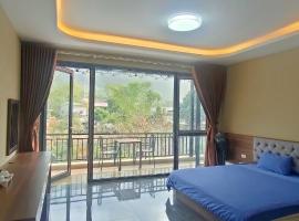 Du Gia River side, Hotel in Làng Cac