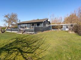 Holiday Home Rico - 200m from the sea in Sealand by Interhome, hotel i Vordingborg